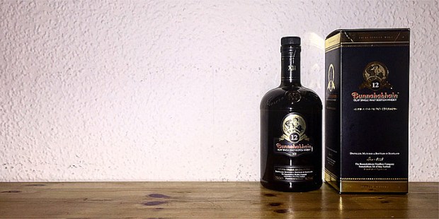 Bunnahabhain 12yo (Single Malt Scotch Whisky Islay Unpeated Gentle Spirit Dram Tasting Notes BarleyMania)