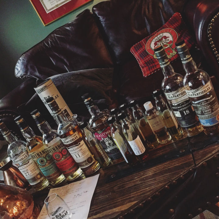 A visit in Douglas Laing's sample room (Remarkable Malts Old Particular XOP Single Malt Scotch Whisky Company Glasgow Sample Room BarleyMania)