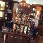 Bowmore Distillery Tour & Tasting (Islay Single Malt Scotch Whisky Distillery Tour Experience Tasting BarleyMania)