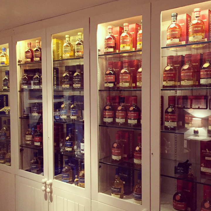 Kilchoman Distillery Tour (100% Islay Peated Single Malt Whisky Farm Experience Dram BarleyMania)