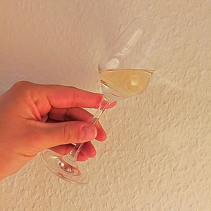 Bunnahabhain 8yo by Douglas Laing's Provenance (Single Malt Islay Scotch Whisky Cask Bottling Peaty Tasting Notes)