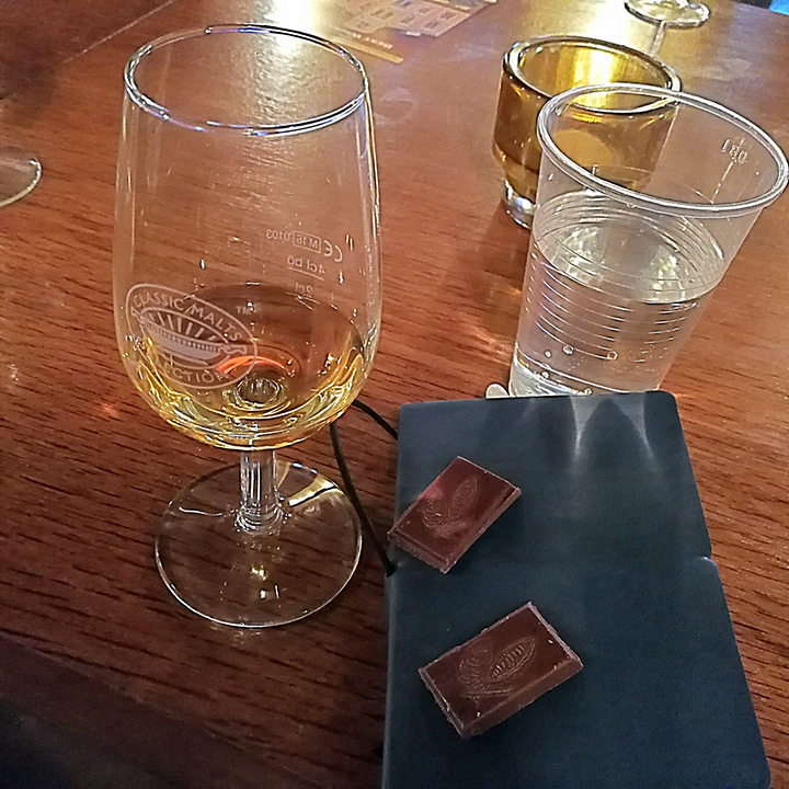 Whisky and Chocolate Pairing with Villa Konthor at Köpenicker Whiskyfest (Single Malt Scotch Dram Food Deanston Bunnahabhain Tobermory Ledaig)