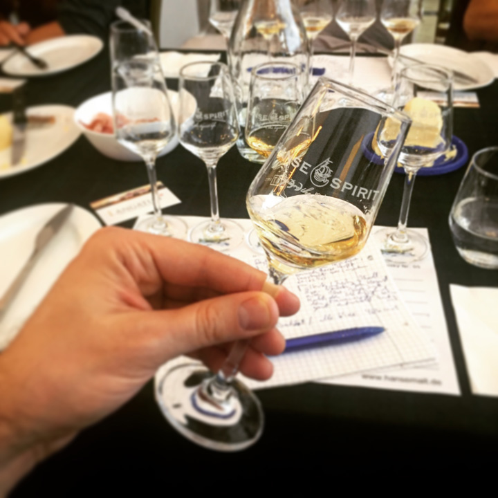 Langatun Swiss Whisky Tating at Hansemalt (Single Malt Cask Strength Switzerland Old Bear Deer)