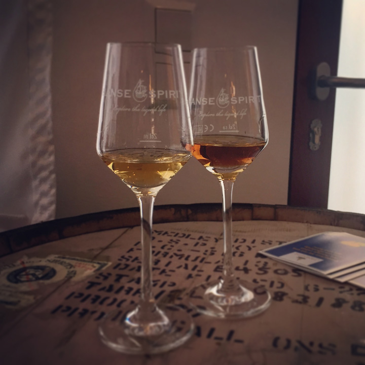 Langatun Swiss Whisky Tating at Hansemalt (Single Malt Cask Strength Switzerland Old Bear Deer)