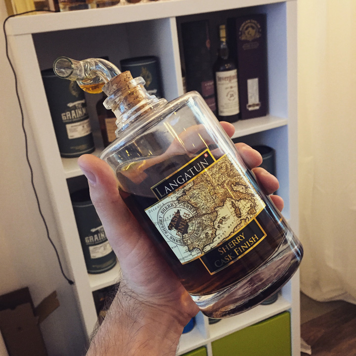 Langatun Swiss Whisky Tating at Hansemalt (Single Malt Cask Strength Switzerland Old Bear Deer)