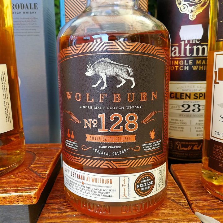 Scotch Whisky Tasting at Helgoheiner's on Helgoland (Pfanner Adelphi The Wolfburn The Maltman Grainman Kilchoman Single Malt Grain Event)