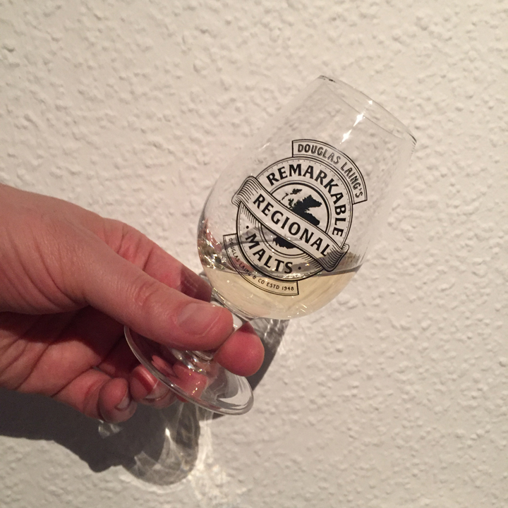 Big Peat Christmas Edition 2017 by Douglas Laing & Remarkable Malts (Islay Blended Scotch Whisky Smoke)