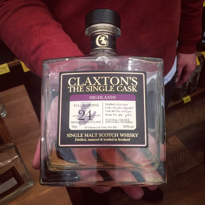 Day of the 100 Open Bottles at Pinkernell's Whisky Market in Berlin (Single Malt Scotch Bottling Tasting Event Claxton's Jack Wievers)