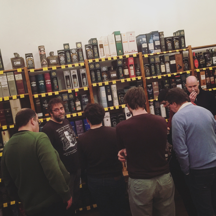 Day of the 100 Open Bottles at Pinkernell's Whisky Market in Berlin (Single Malt Scotch Bottling Tasting Event Claxton's Jack Wievers)
