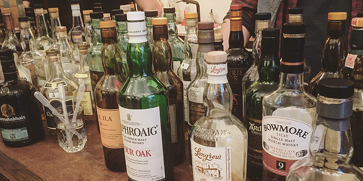 Day of the 100 Open Bottles at Pinkernell's Whisky Market in Berlin (Single Malt Scotch Bottling Tasting Event Claxton's Jack Wievers)