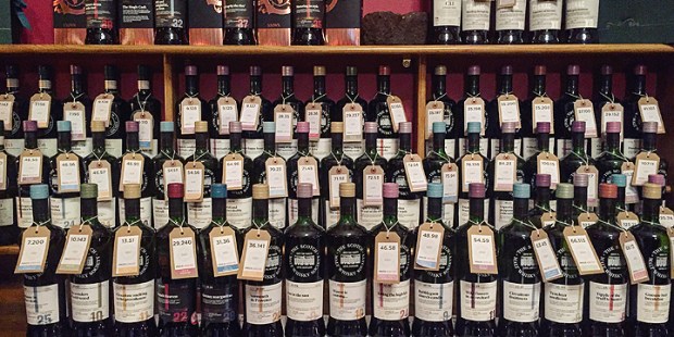 The Vaults by The Scotch Malt Whisky Society in Edinburgh (SMWS Tasting Room Member Bar Pub Place)
