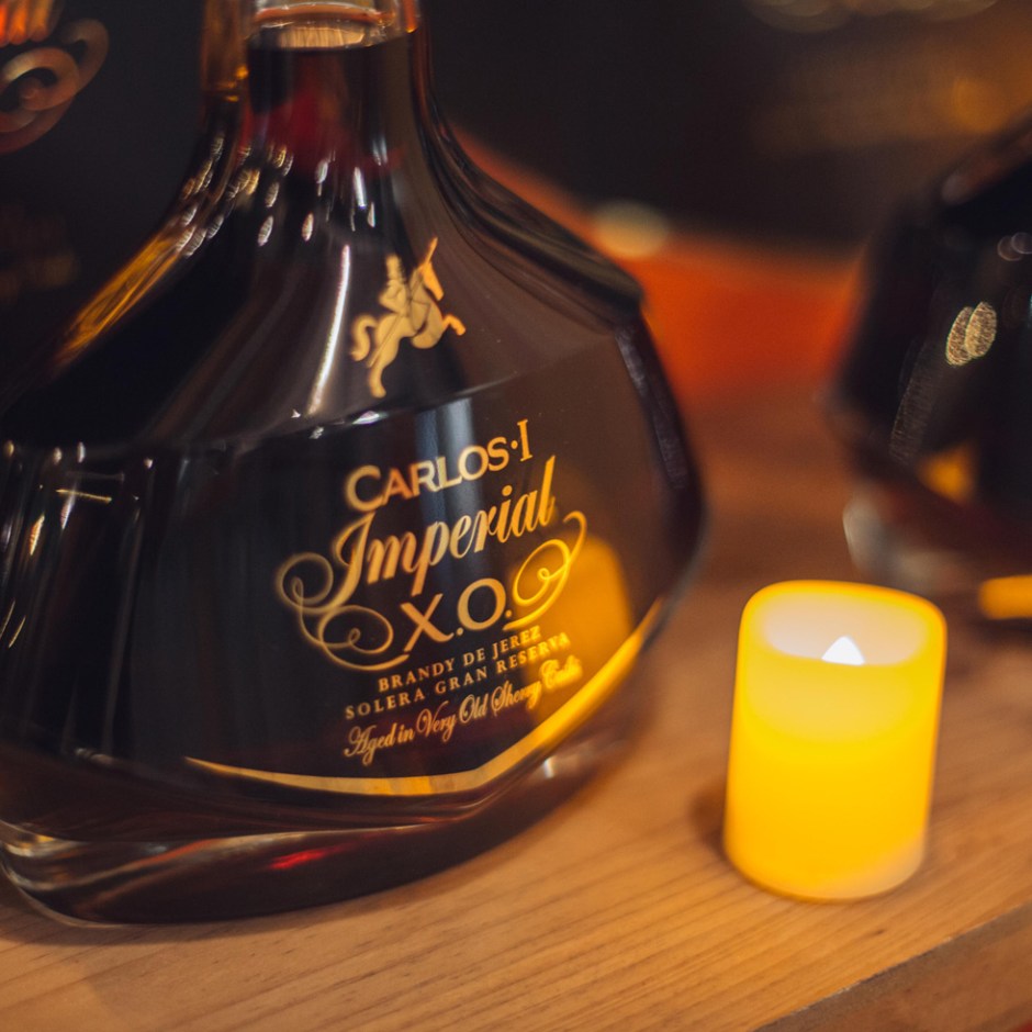 Carlos I Brandy de Jerez (Osborne Sherry Weinbrand Herr Lutz Brand Ambassador Interview)