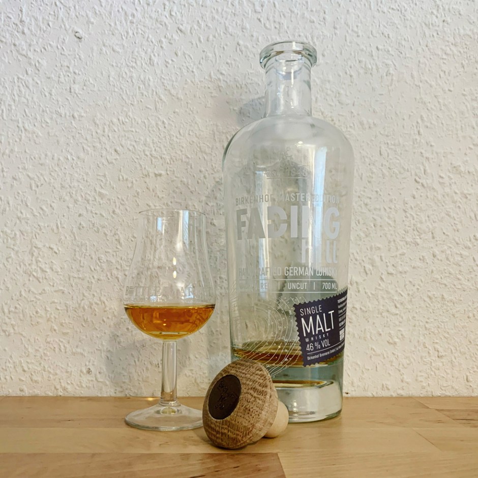 Full shot of Fading Hill German Single Malt Whisky