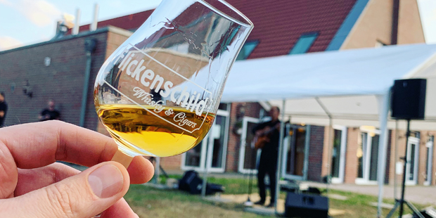 Impressions from an evening with Robin Laing and Bruichladdich in Itzehoe, Germany hosted by Flickenshild Whisky Merchants