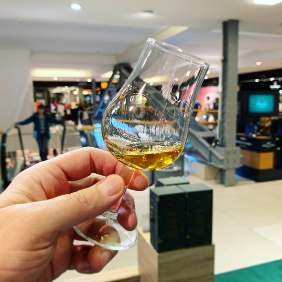 Impressions of Whisky Weeks 2022 at Alsterhaus in Hamburg