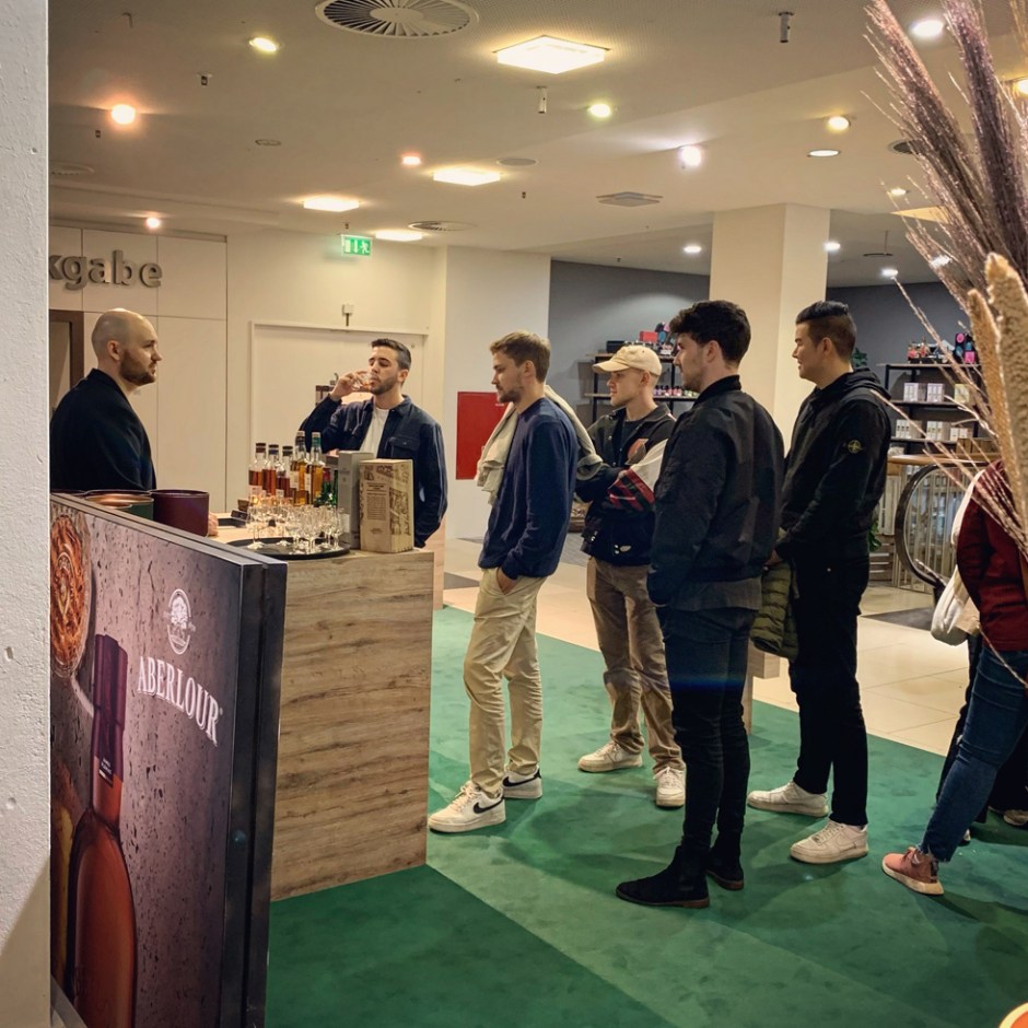 Impressions of Whisky Weeks 2022 at Alsterhaus in Hamburg