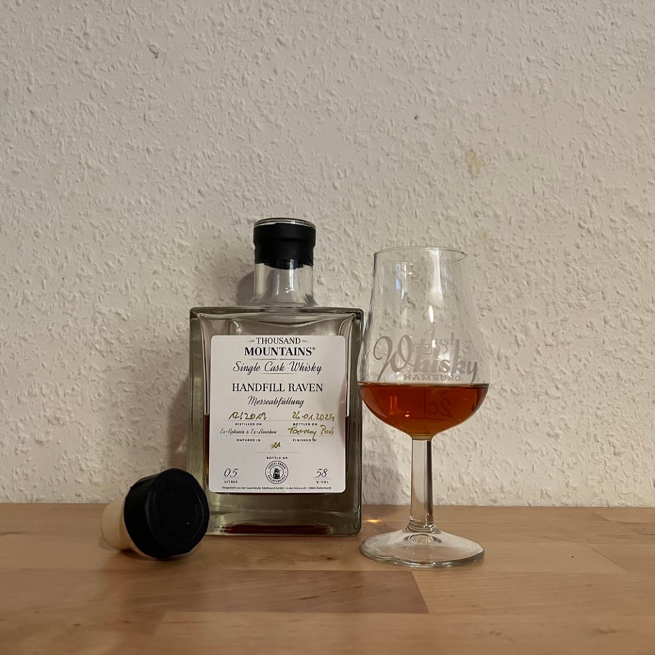 Handfill Raven 4yo w/ Tawny Port Finish by Thousand Mountains from Sauerländer Edelbrennerei (German Single Malt Whisky Review at BarleyMania)