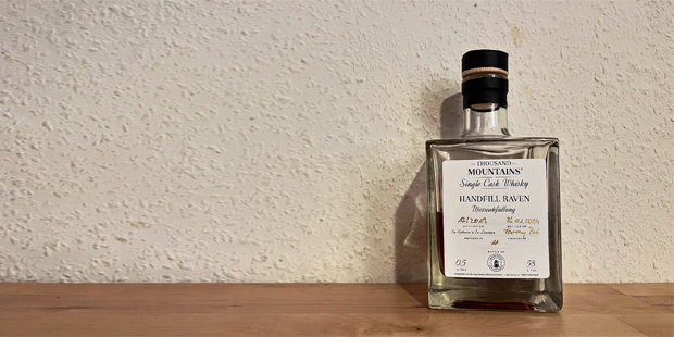Handfill Raven 4yo w/ Tawny Port Finish by Thousand Mountains from Sauerländer Edelbrennerei (German Single Malt Whisky Review at BarleyMania)