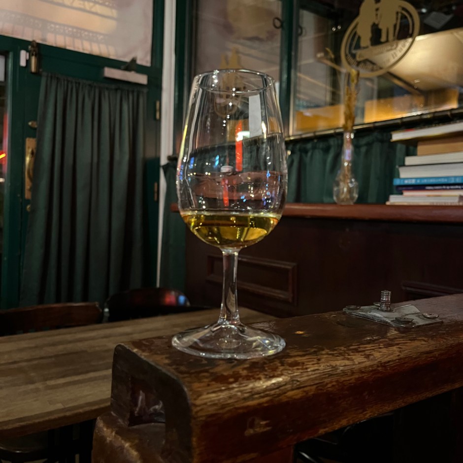 Den Engelske Pub in Kolding in Denmark (Craft Beer Whisky Bar Review at BarleyMania Blog)