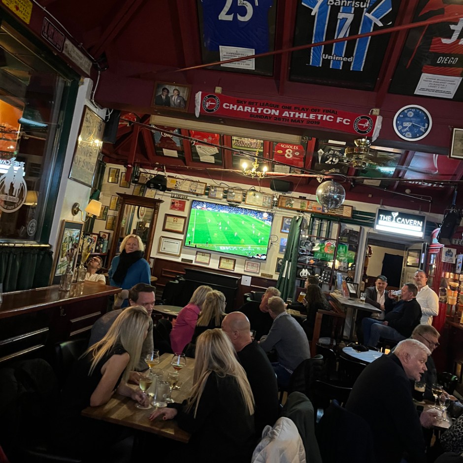 Den Engelske Pub in Kolding in Denmark (Craft Beer Whisky Bar Review at BarleyMania Blog)