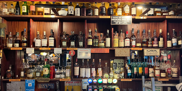 Den Engelske Pub in Kolding in Denmark (Craft Beer Whisky Bar Review at BarleyMania Blog)